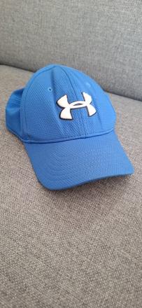 Šiltovka, under armour