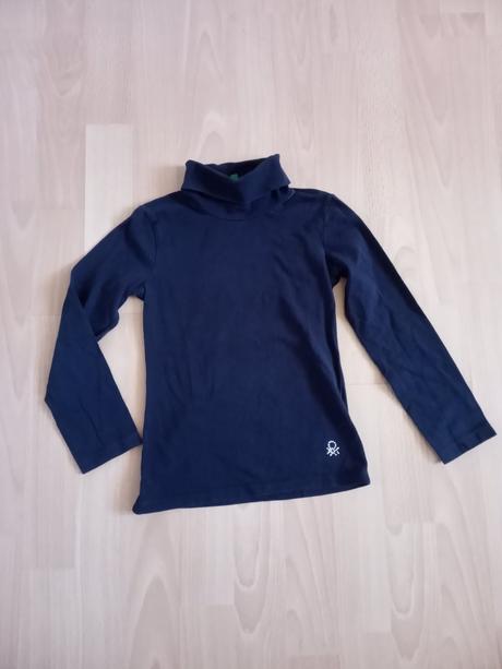 Čierny bavlnený rolák, 116