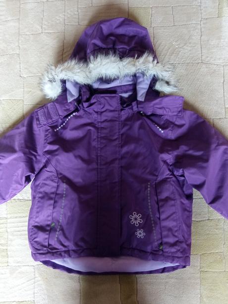 Bunda s pasom, lupilu,86