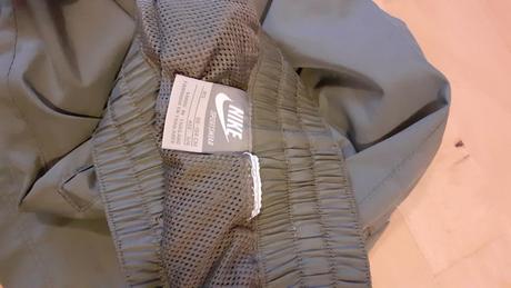 Tenke letne nike, nike,98