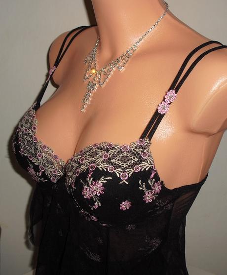 Vysivana romanticka kosielka, xs