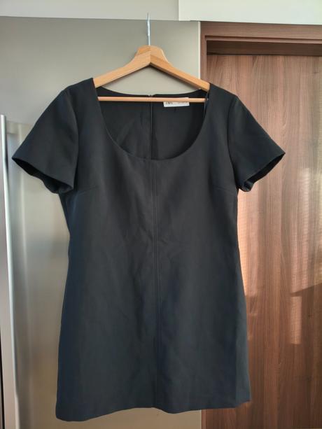 Zara púzdrové malé čierne kvalitné šaty m-l, zara,m