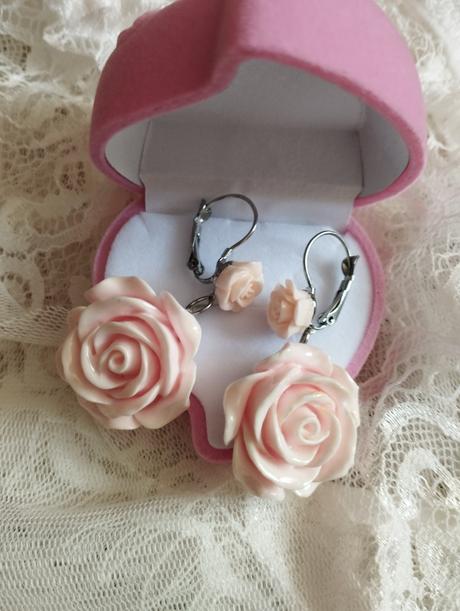 Svadobne nausnicky ruzicky romanticke,