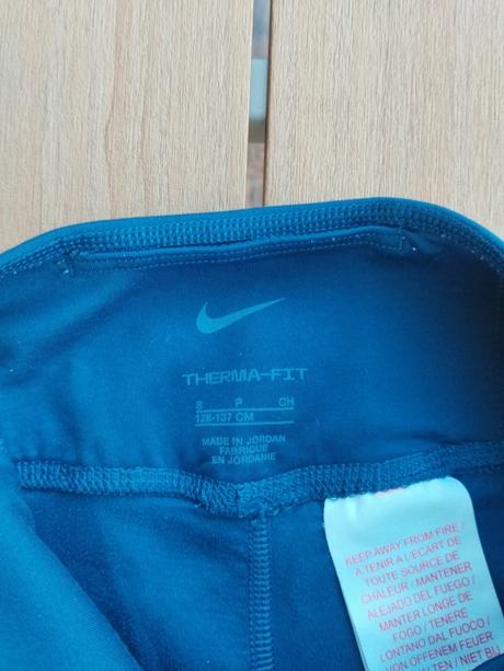 Športové legíny termogate 128/134, nike,128
