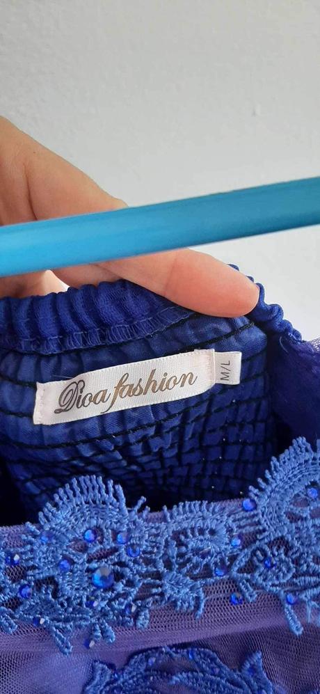 Spoločenské nádherné šaty, l / m