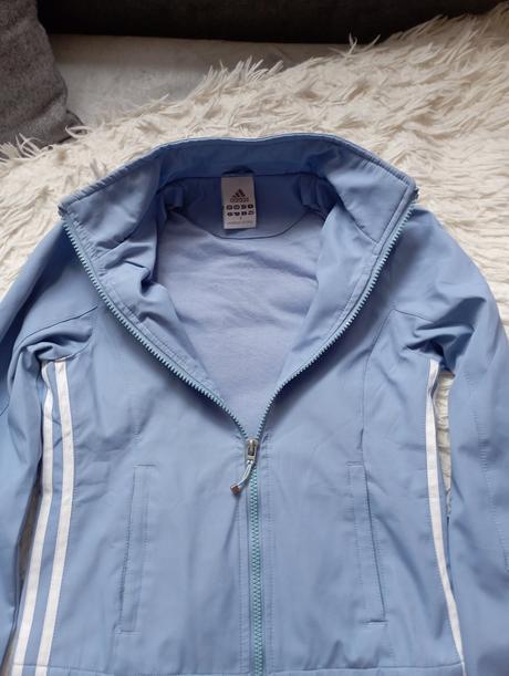 Predám zachovalu mikinu, adidas,134