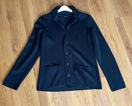 Svetríkové sako, l