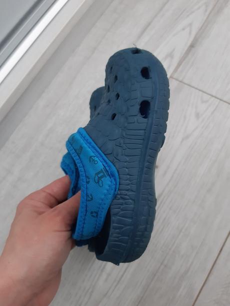 Predaj crocs 24/25, 25