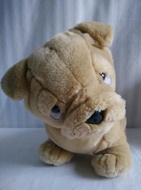 Plyšový svetlo hnedý pes buldoček, 32 cm,