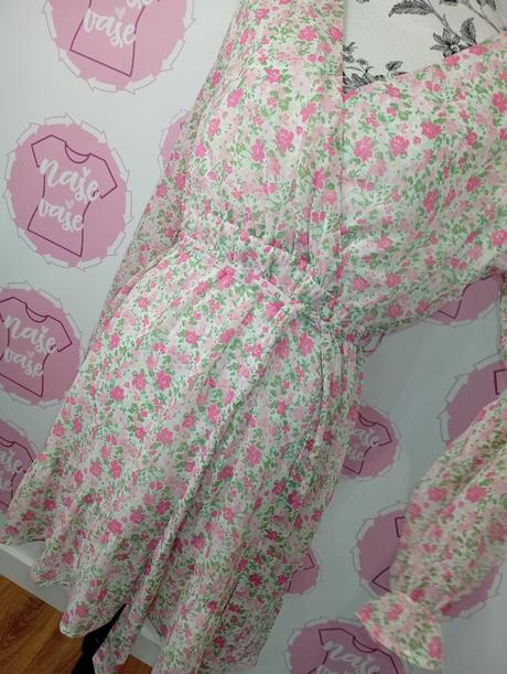 Kvietkované jemne šaty s viazaním, xl