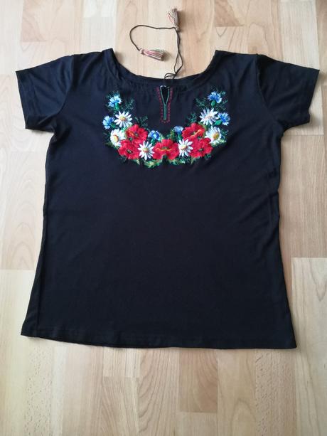 Vyšívané tričko, m