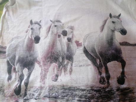 Tričko s koňmi, takko,134