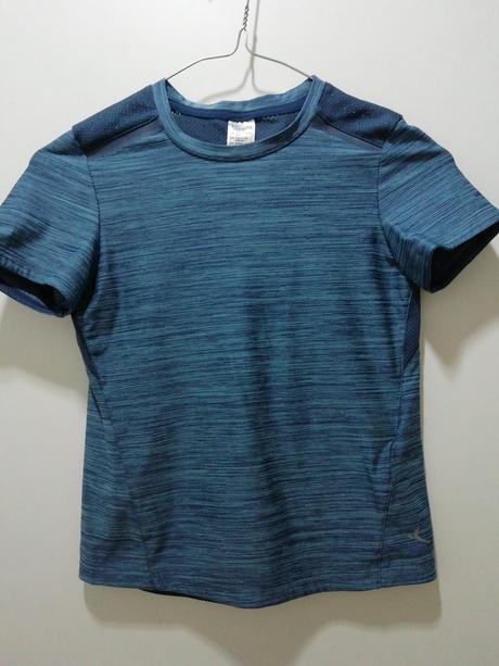 Športové tričko drifit, decathlon,134