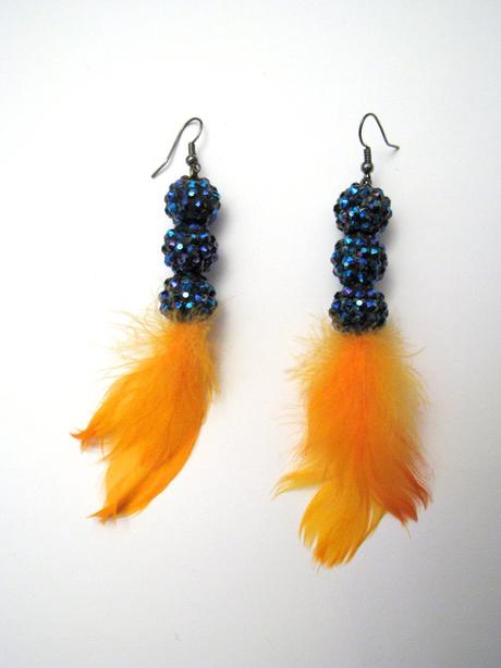 Náušnice oranžové pierka, 