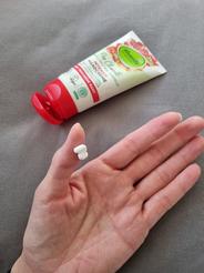 alverde NATURKOSMETIK Krém na ruky Pro Climate Intensive s bio granátovým jablkom, 75 ml