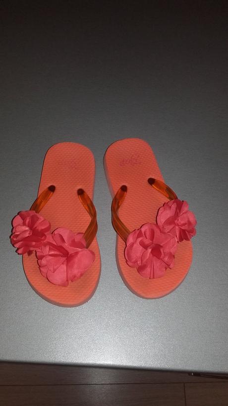 Slapky,cena z post., gap,28