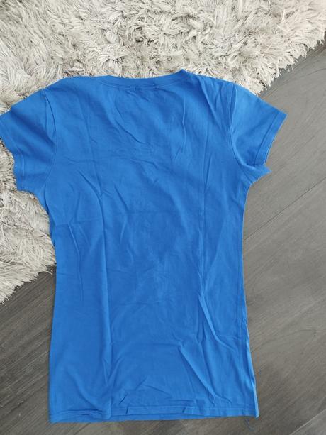 Modré tričko., m