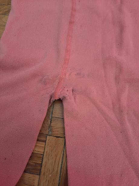 Dievčenské pančušky, 146