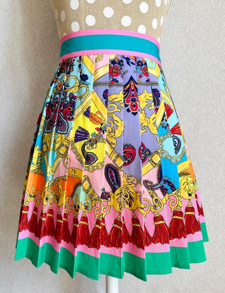 Luxusná skladancová sukňa, s