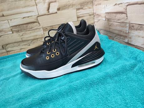 Jordan max aura 5 40 - uni čierne kožené tenisky, air jordan,40