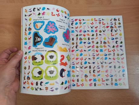 Mega mazes + 1000 stickers,