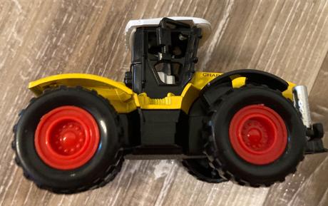 Autíčko traktor, 