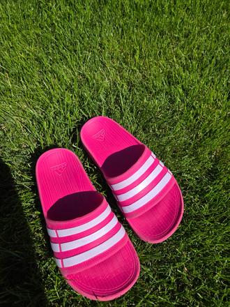 Šlapky adidas, adidas,32