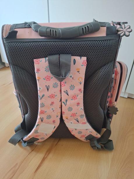 Školská taška - ako nová,