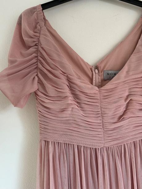 Šaty slávnostné, 38