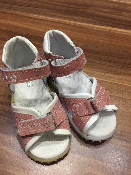 Sandalky, slovobuv,23