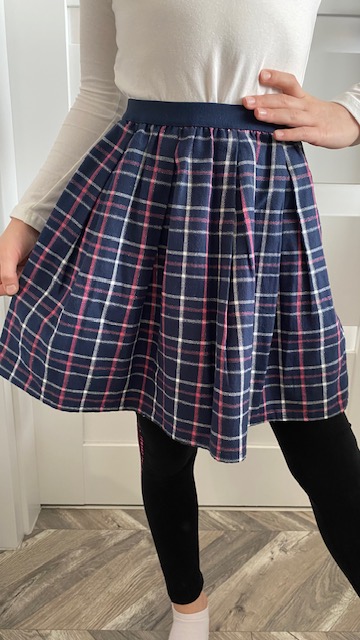 Károvaná sukňa, 134