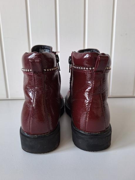 Prechodne cizmicky reserved, reserved,31