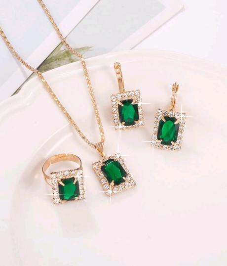 Zelená súprava šperkov, 