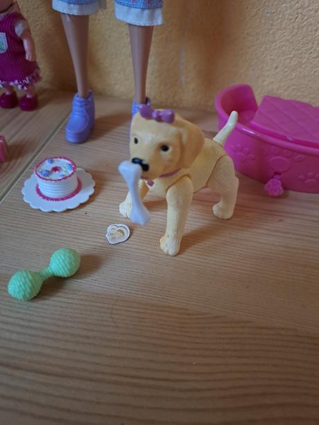 Barbie happy family midge and nikki 1st birthday, 