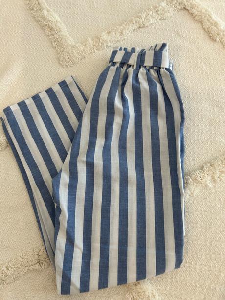 Letné nohavice, 146