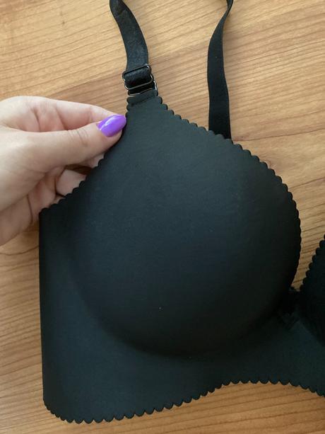 Cierna push-up podprsenka, s