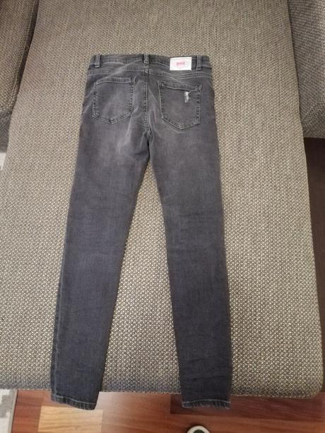 Dievčenské rifle, reserved,146