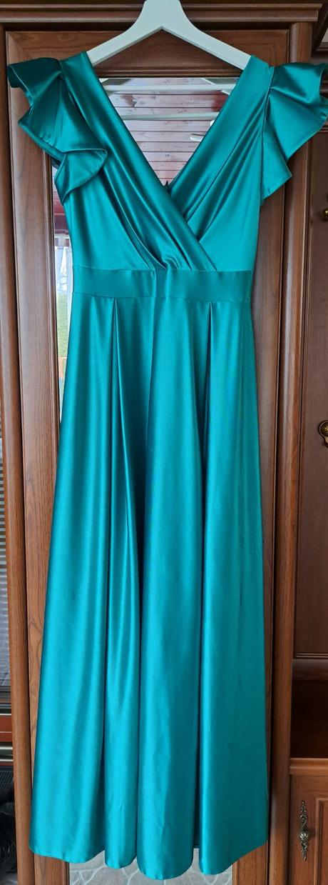 Spoločenské šaty, m