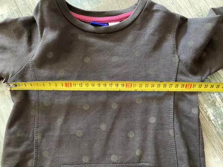 Hrubšie šaty, lupilu,110