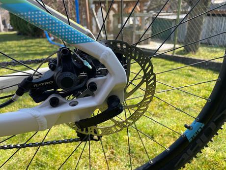 Horský bicykel cube access ws, 28