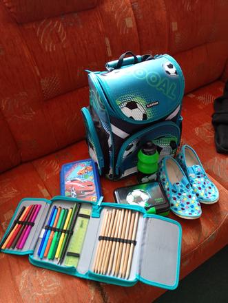 Predám školskú tašku na prvý a druhý stupeň., 