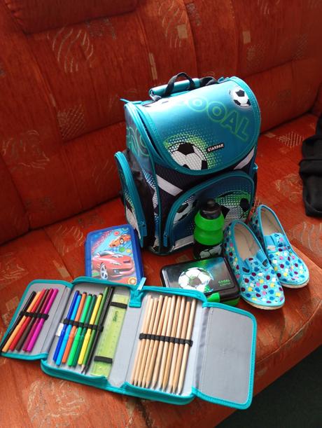 Predám školskú tašku na prvý a druhý stupeň., 