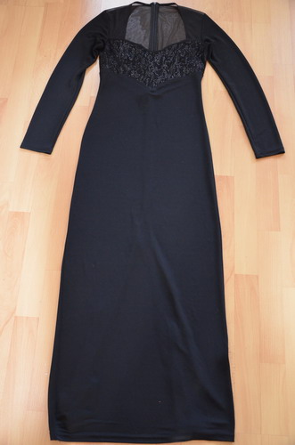 Cierne prilezitostne saty, s