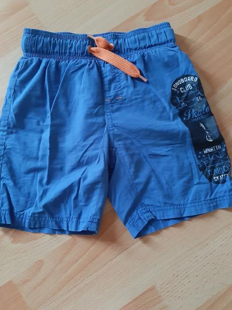 Šortky, name it,116