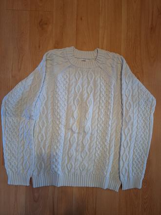 Pulóvre reservrd, reserved,152