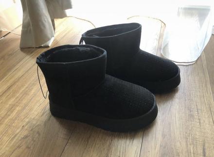 Čierne snehule sinsay, sinsay,37