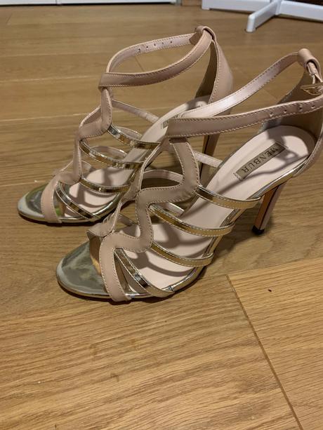 Spolocenske sandale na vysokom podpatku 38, 38