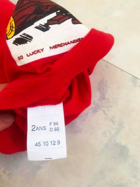 Kvalitné tričko, 98