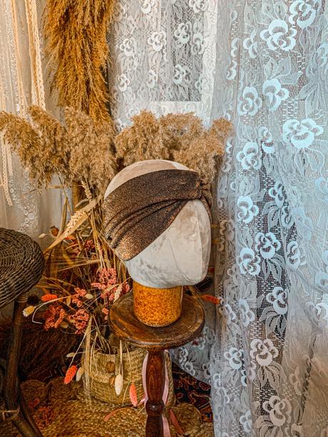 Zara trblietava celenka uni zlata cierna, zara