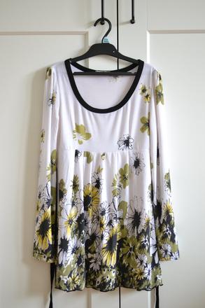 Kvetované tričko m/l, m